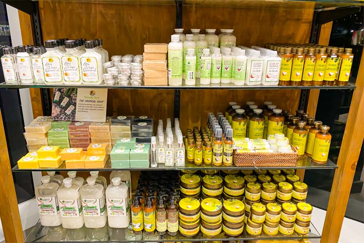 KULTURA内のオーガニックコスメ売り場