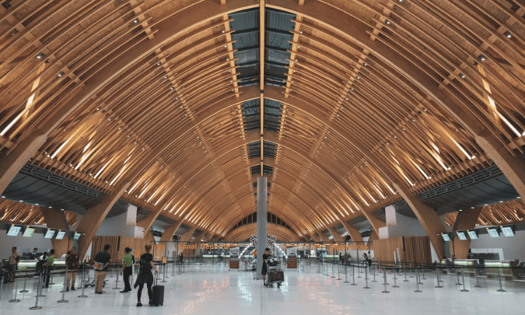 セブマクタン空港