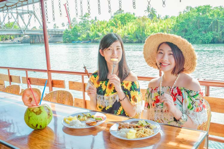 リバークルーズランチ