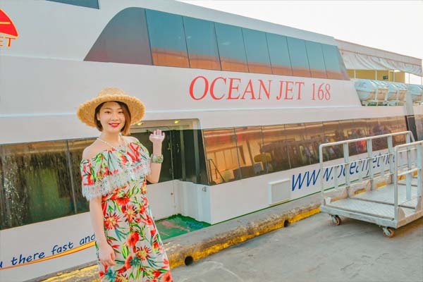 ボホール島への高速船