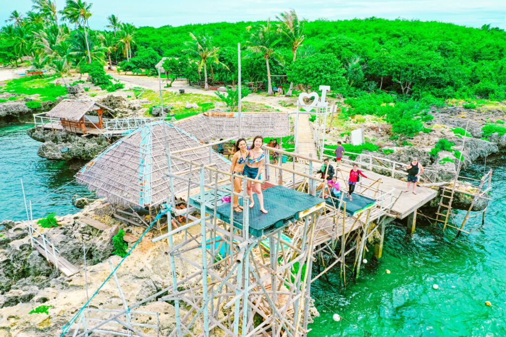 バンタヤン島のジャンプ台